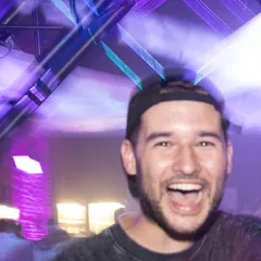 Luuk van Get Savage